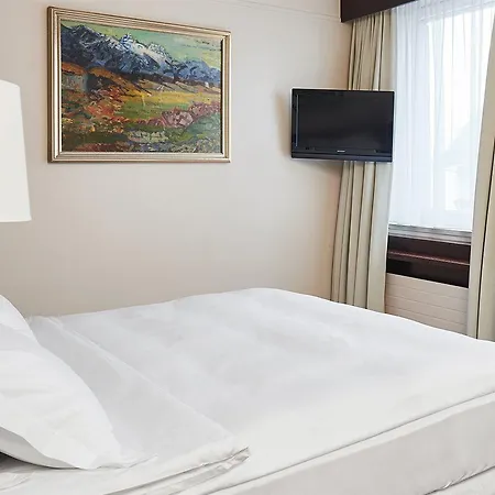 Hotel Holt